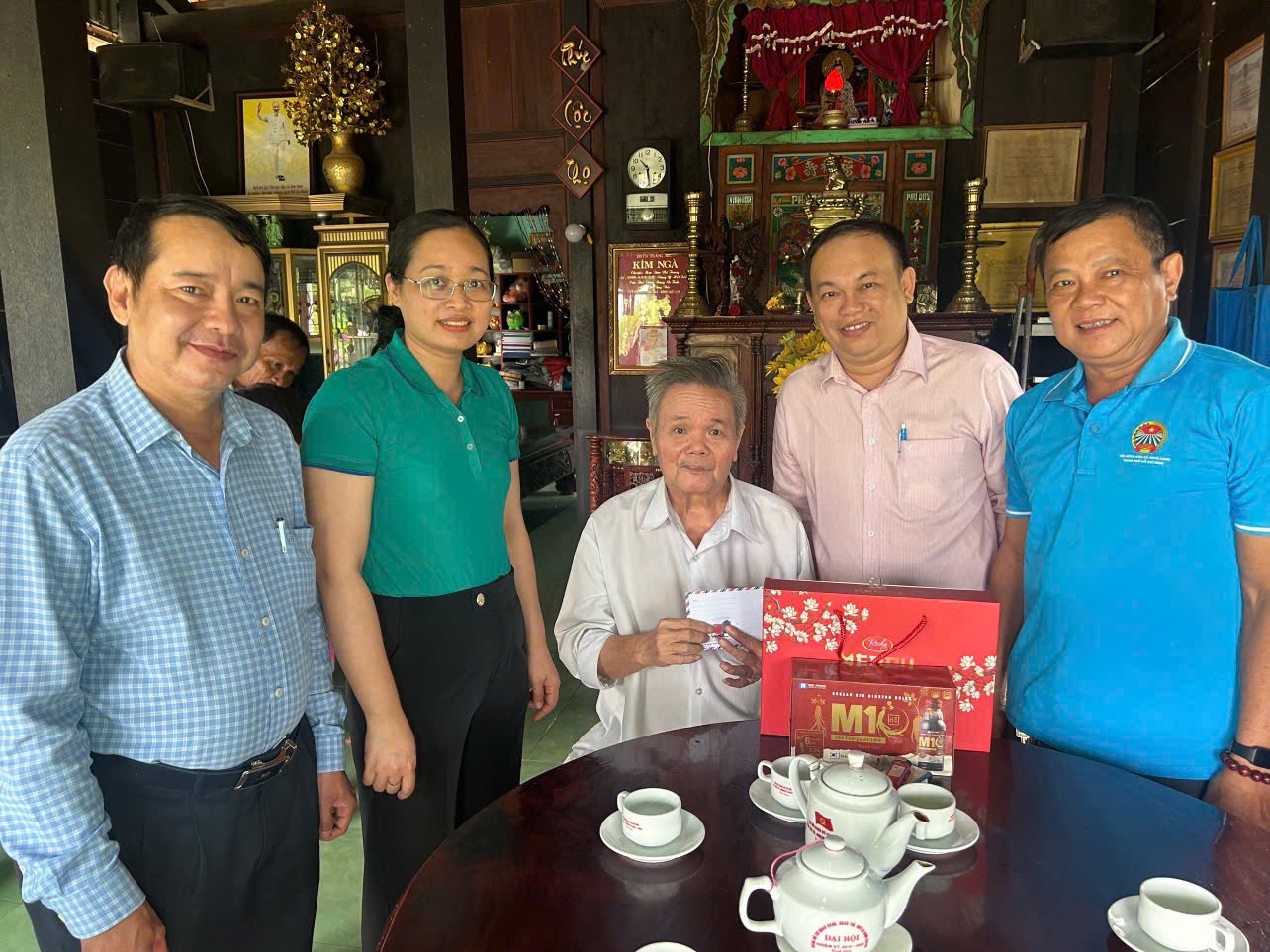 TỔ CHỨC HỌP MẶT KỶ NIỆM 95 NĂM NGÀY THÀNH LẬP HỘI NÔNG DÂN VIỆT NAM (14/10)